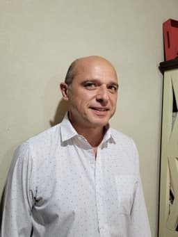 Alejandro Viola