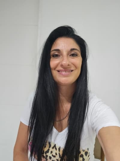 Adriana Luján