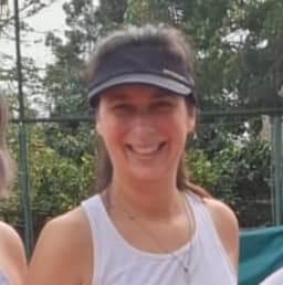 Carla D Agrossi